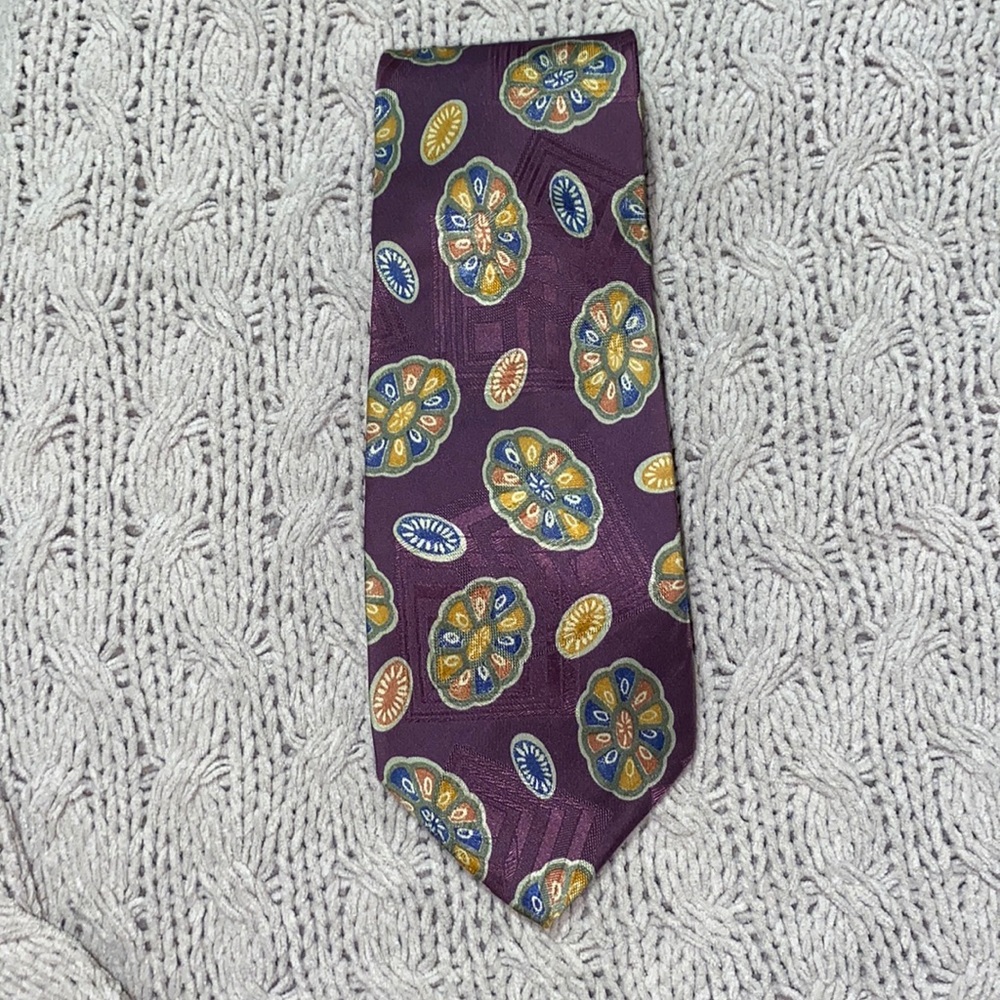 Christian Dior Men’s Tie (Purple/Yellow/Blue)